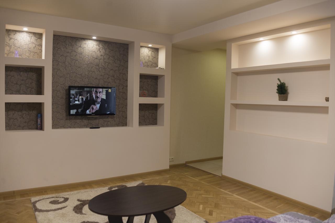 Studio apartment Kyiv Exterior foto