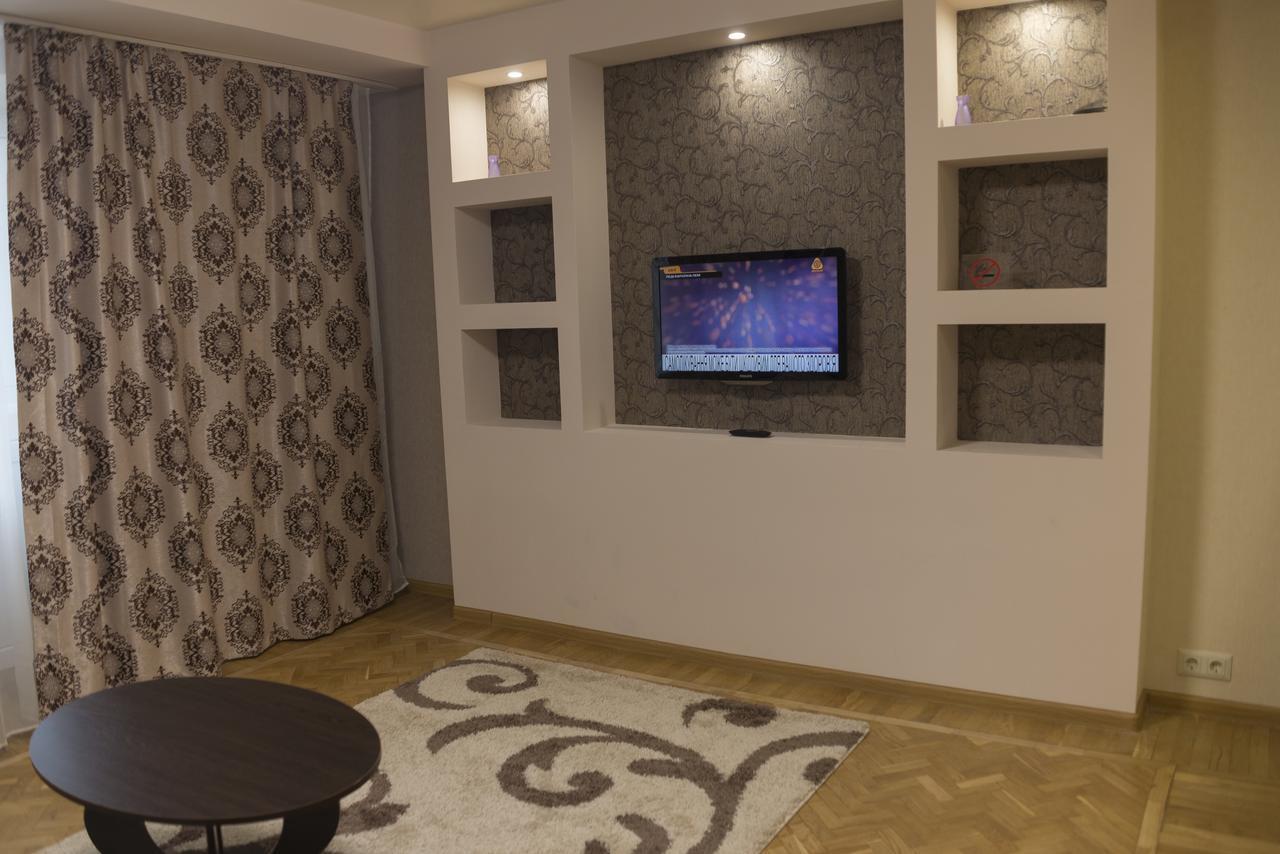 Studio apartment Kyiv Exterior foto